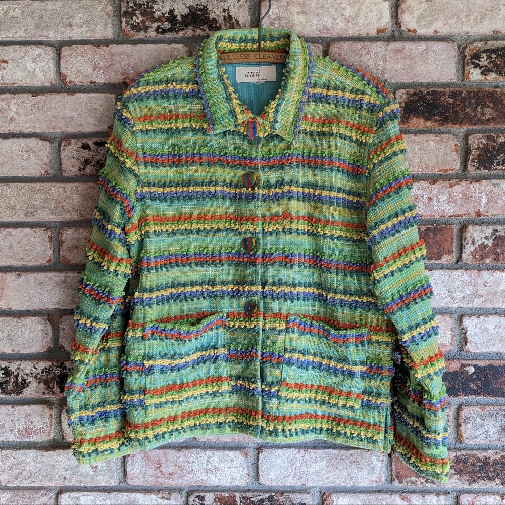 🎉 Anü Rainbow Green Rainbow Muppet Carpet Blazer with Heart Buttons